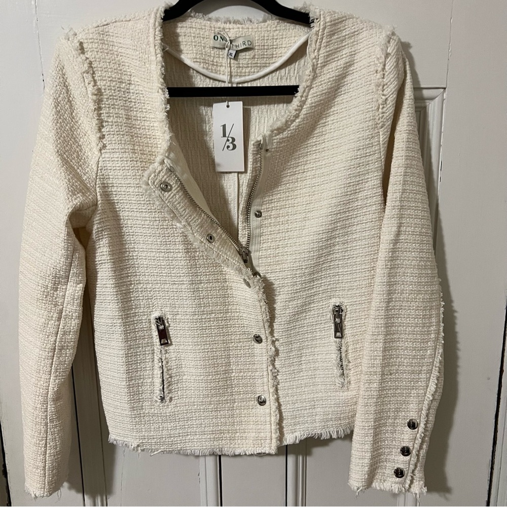 One/Third JACKET 01 Cream. NWT
